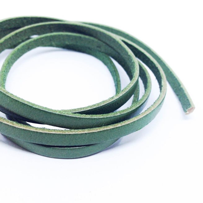 Шнур кожа 5х2 мм тип U0654 зеленый олива плоский Италия фото