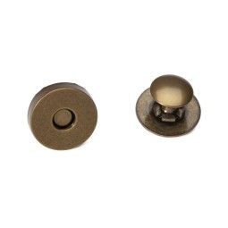 Кнопка магнитная на хольнитене ЛАТУНЬ 18х4,5 мм 
