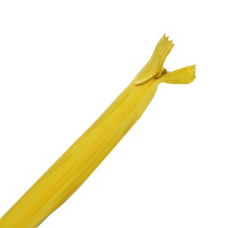 Молния пластик NYLON не разъемная потайная 2 мм желтый НАРЦИСС 60 см